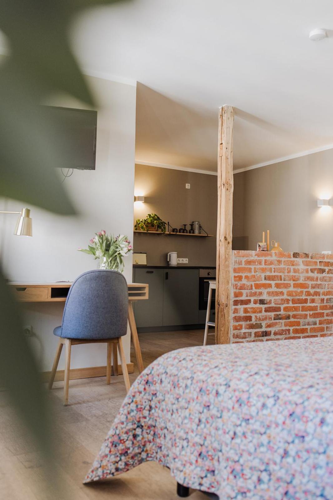 Hotel Stadthaus Erlangen Ngoại thất bức ảnh